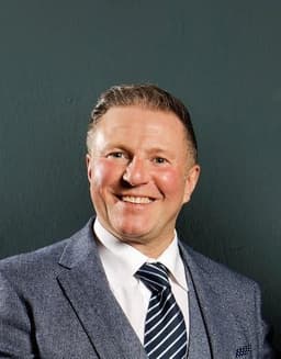 Dean Hartley FVS
